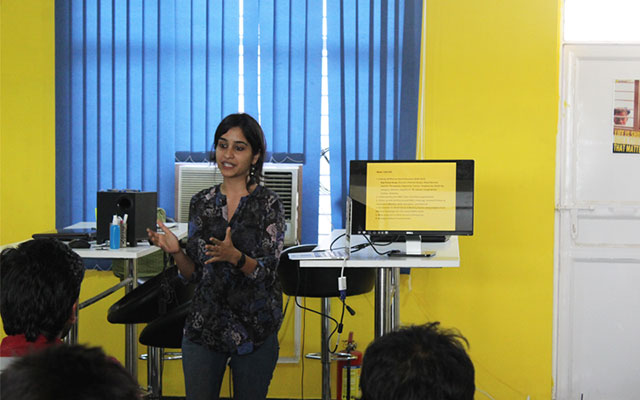 Aishwarya presenting an idea